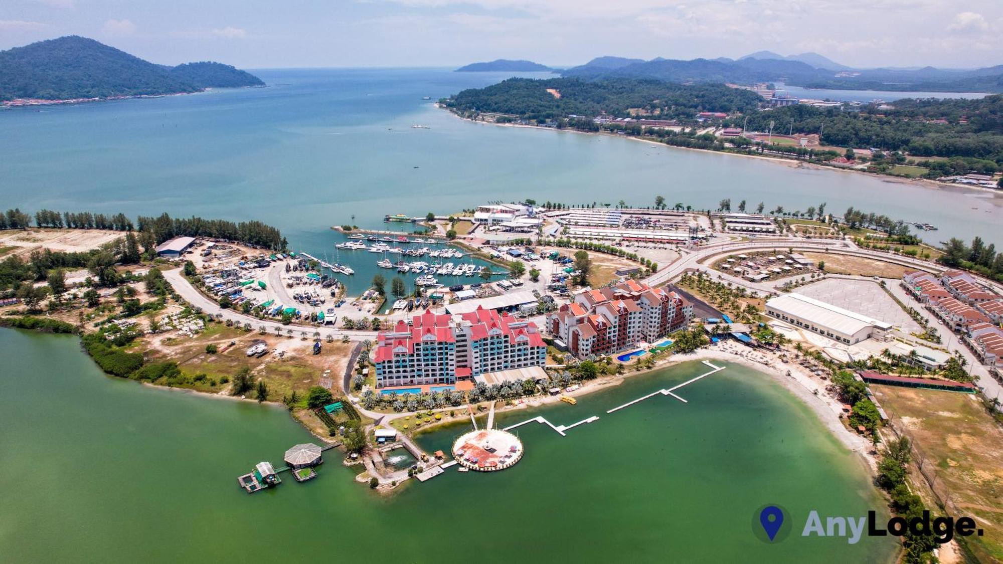 Anylodge Waterfront Marina Island Pangkor Lumut Εξωτερικό φωτογραφία